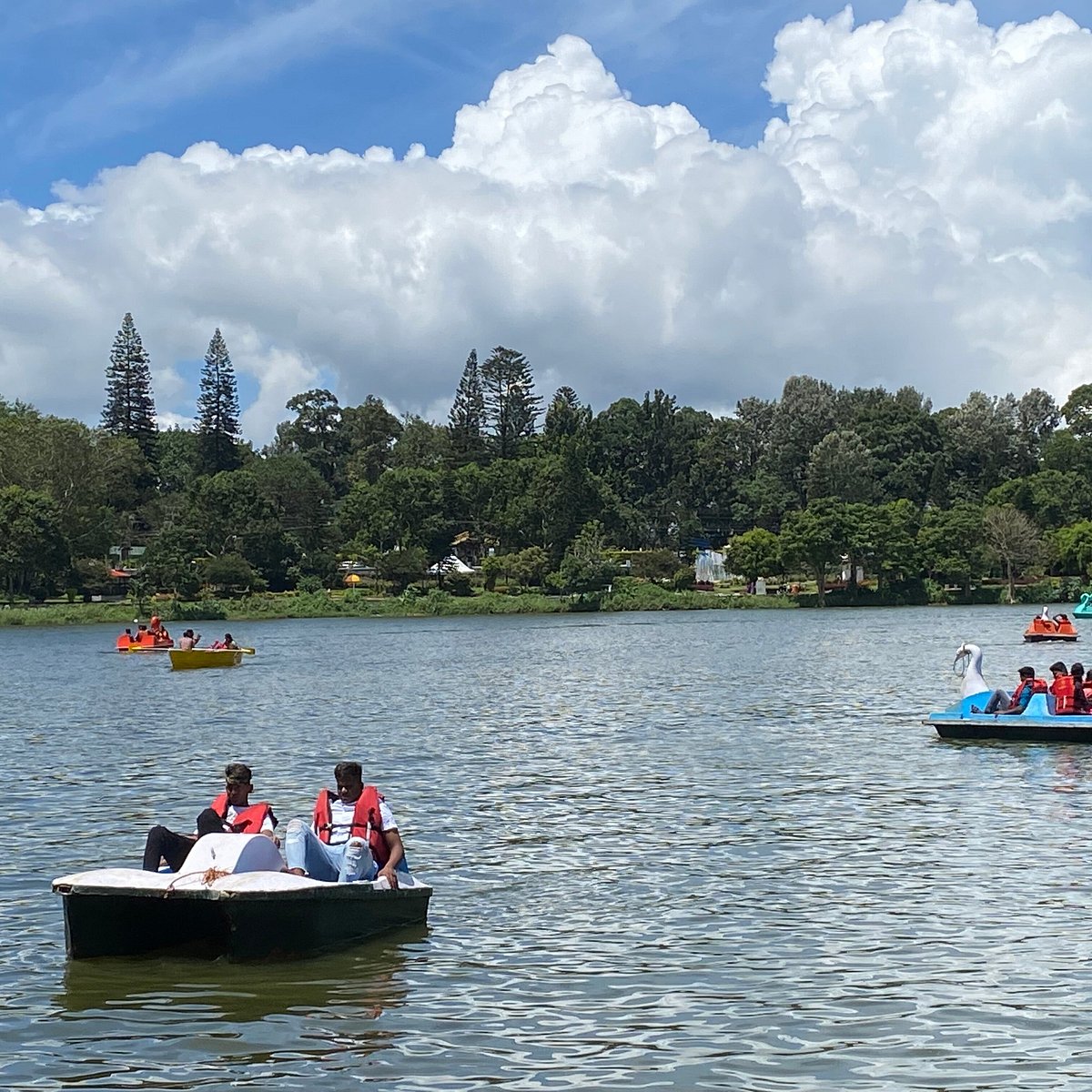 Yercaud Lake - Tourist place in Yercaud